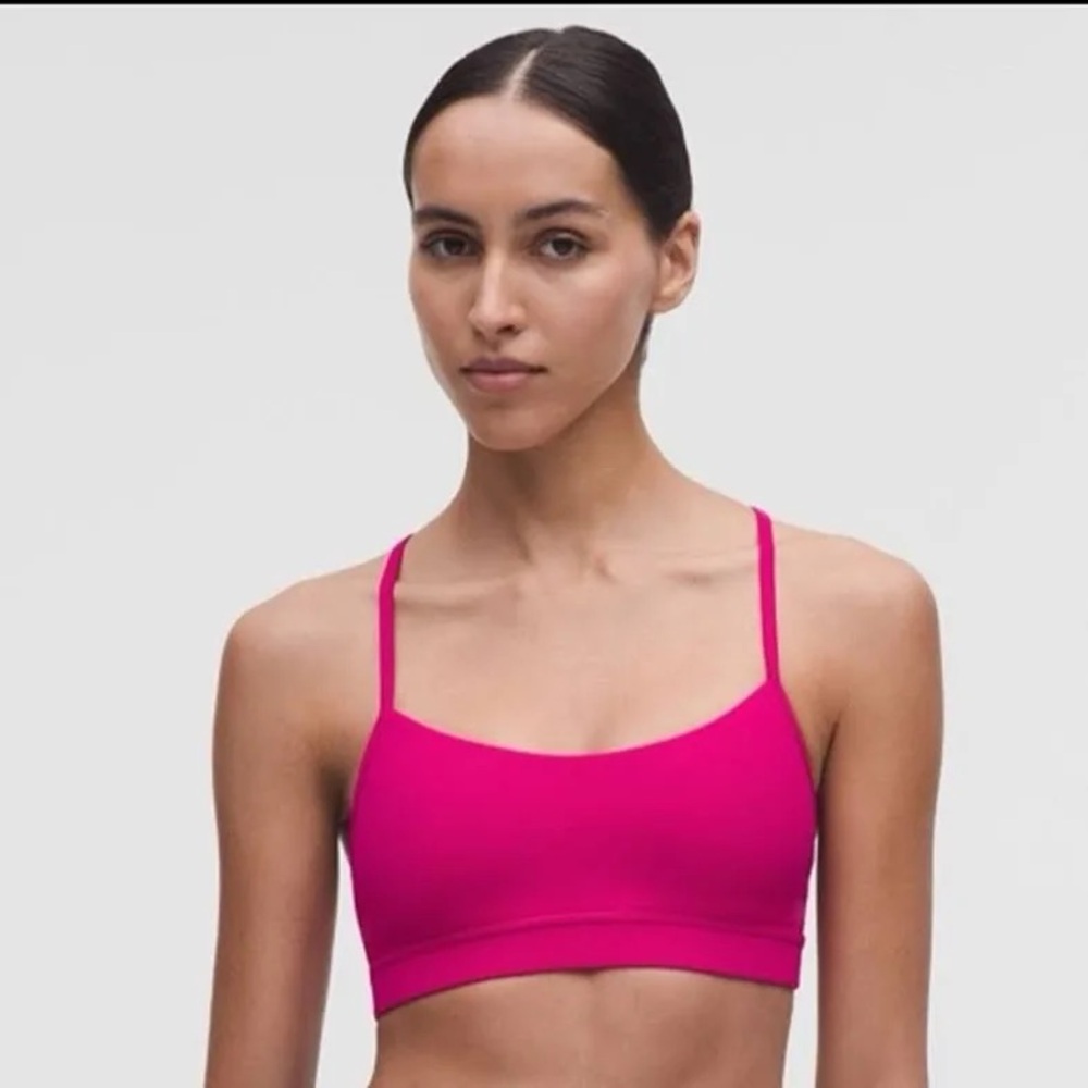 Lululemon Flow Y Nulu Bra Calypso Pink / Size 10